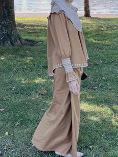 (Category: ) located in . Submitted by beautifulwhitee (Listing ID 1373901038, Image 1). Description: .