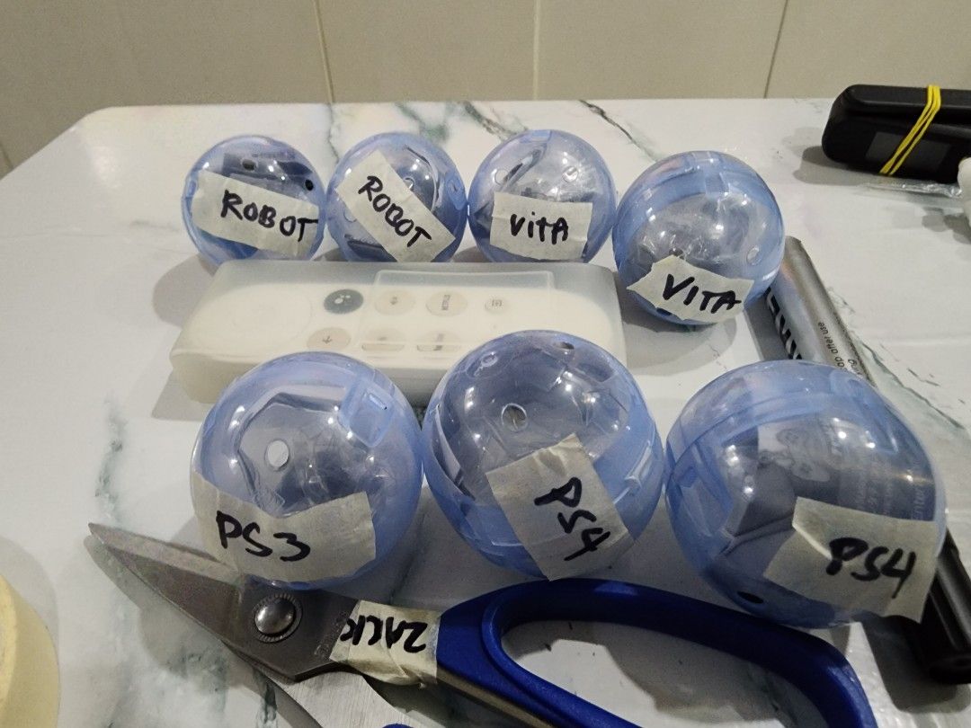 Playstation Controller Gashapon figures (Category: Controllers) located in Pasig City. Submitted by harvestmoontoys (Listing ID 1373767781, Image 1). Description: Playstation Controller Gashapon figures Robot - P350 each (2pcs) - 1 sold v2Zuio Vita - P350 each (2pcs) - 1 sold desiarchsaint PS4 - P300 each (2pcs) PS3 - P250 Seales in plastic, with manual and capsule Tags: Ps1,Ps2,Ps3,Ps4,Ps5 GCash/BPI transfer Pwede meet-up or pickup malapit sa ba