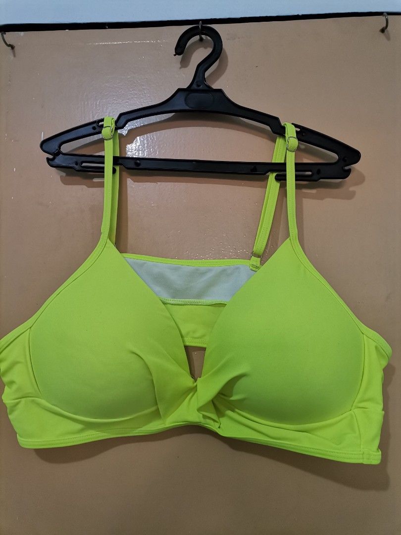 Plus size two piece (Category: Bikinis & Swimsuits) located in Caloocan City. Submitted by fpyf193 (Listing ID 1373809563, Image 1). Description: for sale plus size 3xl 2 piece swimsuit used twice.