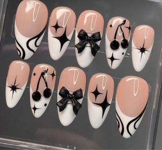 (Category: ) located in . Submitted by nailsbyvanz (Listing ID 1373797903, Image 1). Description: .