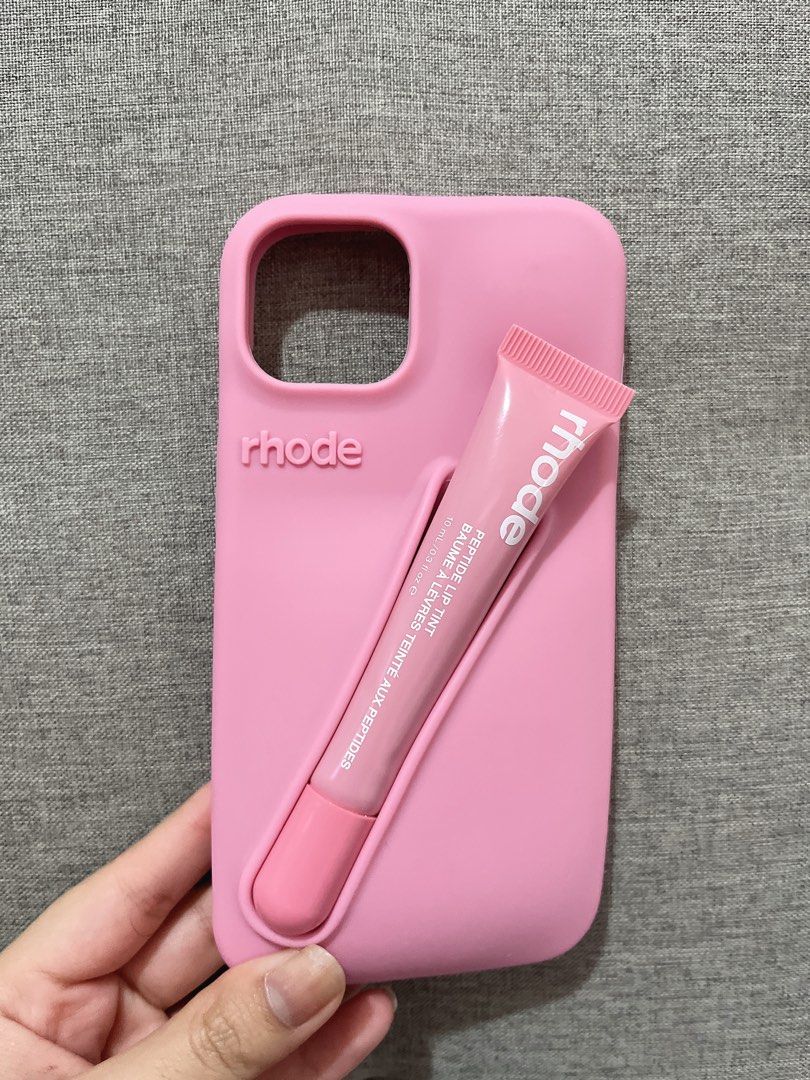 Rh0de Case in Ribbon (Iphone 13) (Category: Cases & Sleeves) located in Manila. Submitted by royalphoenix.b2a6e0 (Listing ID 1373785741, Image 1). Description: Iphone 13 Rhode Case in Ribbon (dupe only) Selling for only 150.
