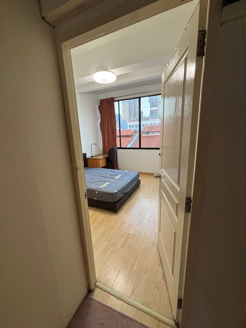 (Category: ) located in . Submitted by ideal_home_chewy (Listing ID 1373843164, Image 1). Description: .