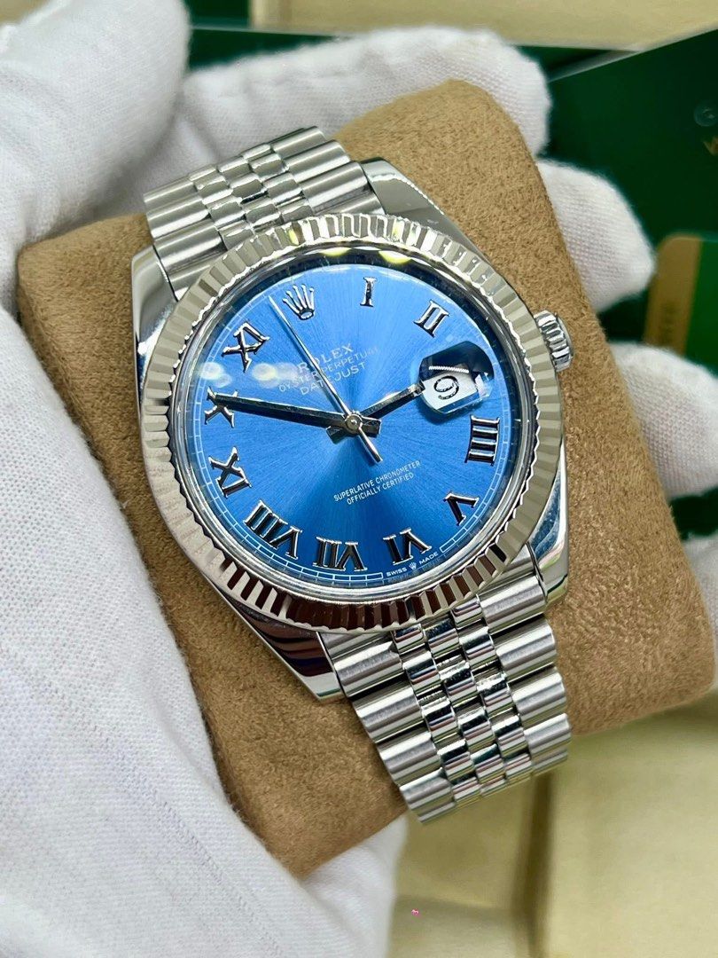 rolex datejust (Category: Luxury Watches) located in Cabanatuan. Submitted by albertgonzales27 (Listing ID 1373881490, Image 2). Description: Datejust Azzurro Blue Dial Reference 126334 2019 year model, Foreign AD 41mm case size 18ct White-Gold fluted bezel / Jubilee bracelet 9.3/10 mint condition Complete full set Trades accepted up or down 685k only cheapest in the country.