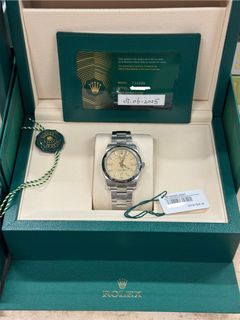 （分類：）位於 。 由 thehorologisthk 提交（商品編號 1373843400，圖片 1）。簡介： 。