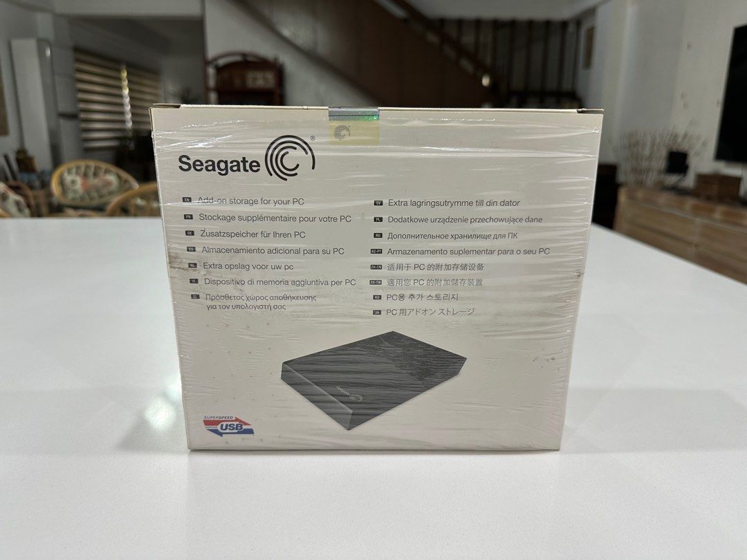 Seagate Expansion 3TB USB 3.0 External Hard Drive (Category: Hard Disks & Thumbdrives) located in Davao. Submitted by smfya (Listing ID 1373833022, Image 2). Description: External hard drive by Seagate offers an easy-to-use solution when you need to add data storage to your computer instantly. / Drag and drop file saving, right out of the box / Fast data transfer with USB 3.0 or USB 2.0 connectivity Rfs: Got as a gift - Good as new - Opened packa