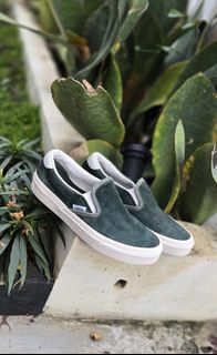 (Kategori: ) berada di . Dikirim oleh noachthriftshop (ID iklan 1373861177, Gambar 1). Deskripsi: .