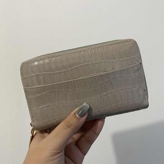 (Category: ) located in . Submitted by ryn_tan (Listing ID 1373857194, Image 1). Description: .