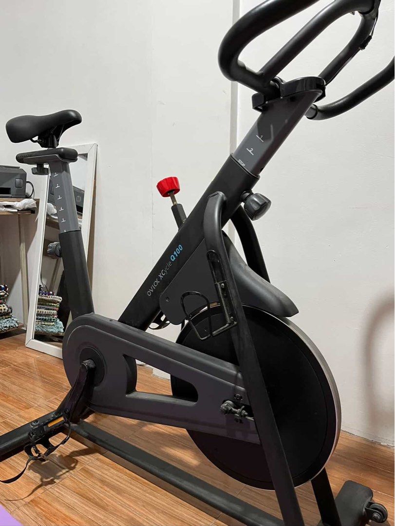 Spinning Bike - OVICX (Category: Cardio & Fitness Machines) located in Valenzuela. Submitted by prelovedbysnowy (Listing ID 1373875524, Image 1). Description: Swipe left for the complete specs (Negotiable) Rfs: barely used.