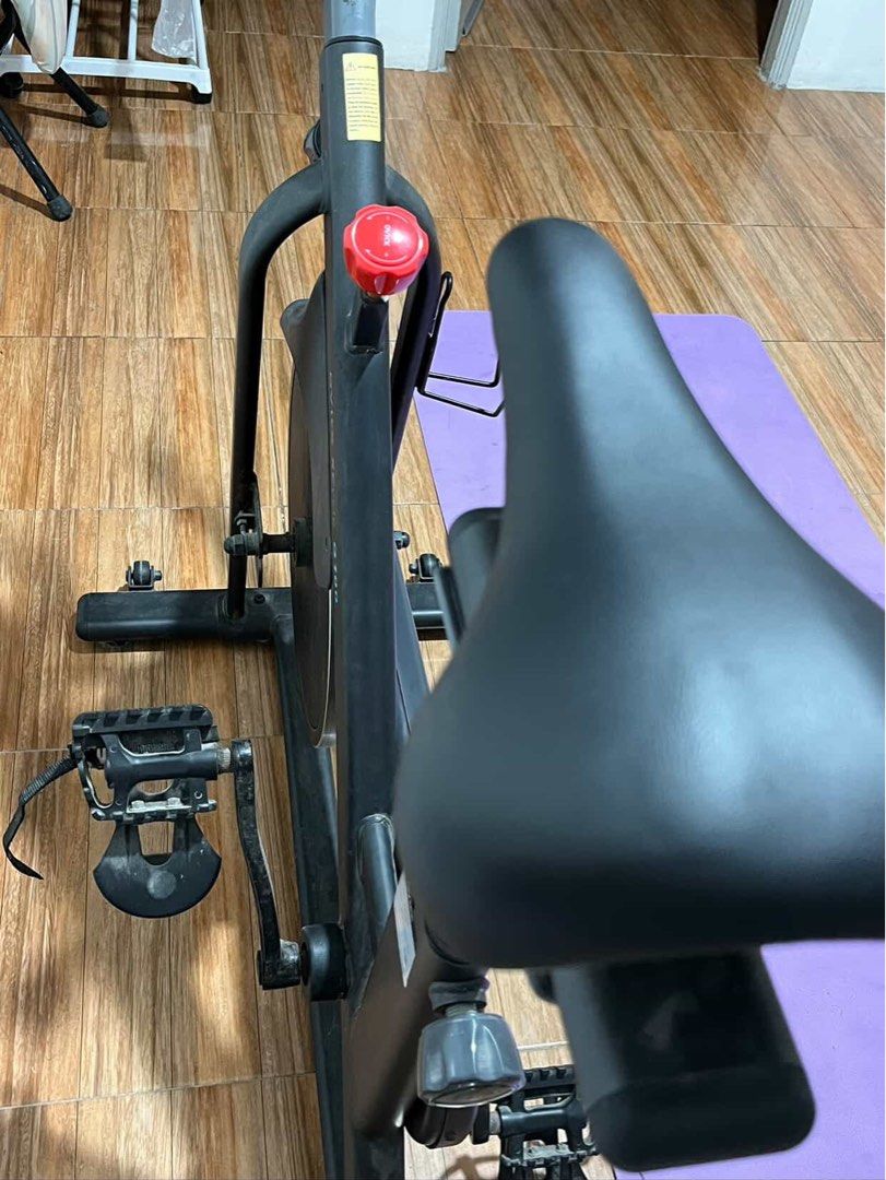Spinning Bike - OVICX (Category: Cardio & Fitness Machines) located in Valenzuela. Submitted by prelovedbysnowy (Listing ID 1373875524, Image 3). Description: Swipe left for the complete specs (Negotiable) Rfs: barely used.