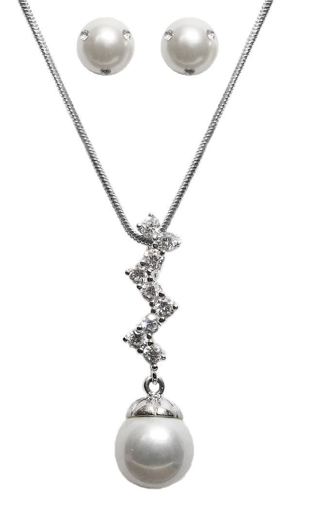 Stone Studded Pearl Pendant with Earrings Set (Category: Necklaces) located in Quezon City. Submitted by jamselene (Listing ID 1373893443, Image 2). Description: Chain Length - 18 inches Non tarnish.
