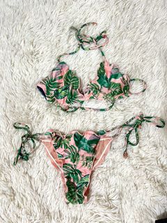 (Category: ) located in . Submitted by thrifterella (Listing ID 1373855419, Image 1). Description: .