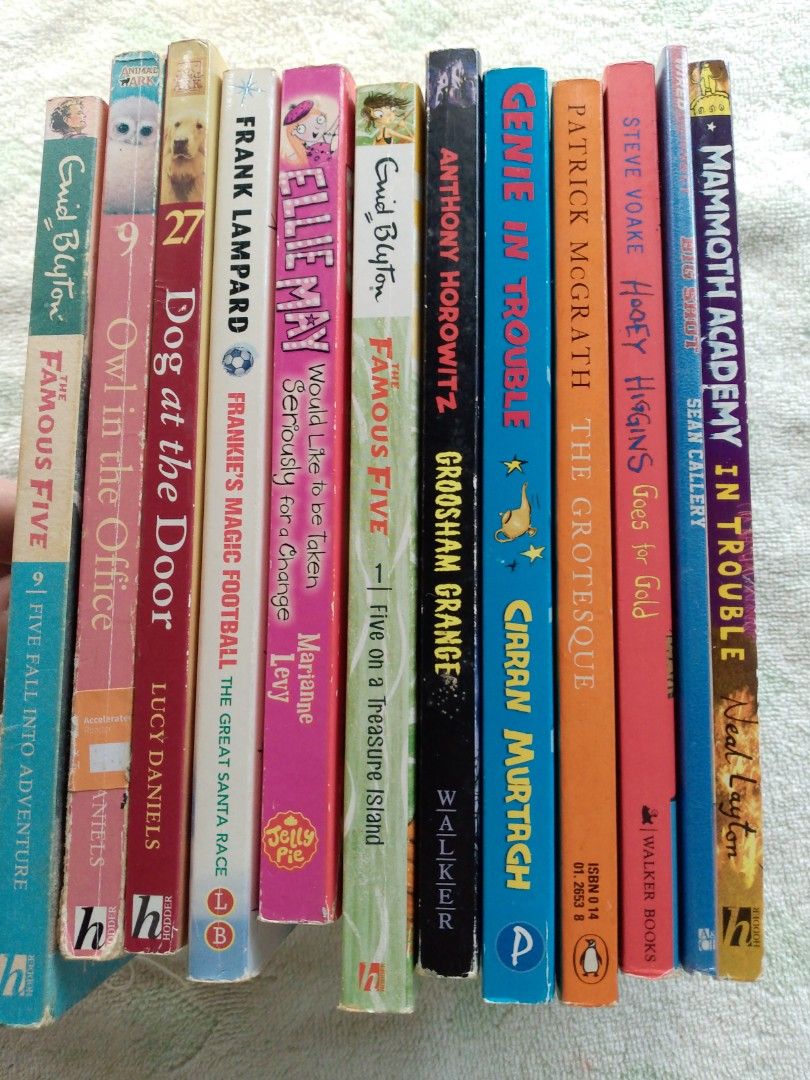 Teen pocket books (Category: Storybooks) located in Mandaluyong City. Submitted by ronald_1230 (Listing ID 1373779334, Image 2). Description: have a wonderful collection of pocket books great for the rainy season 50 pesos each... meetups around Mandaluyong.