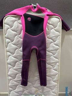 (Category: ) located in . Submitted by gwensells (Listing ID 1373785976, Image 1). Description: .