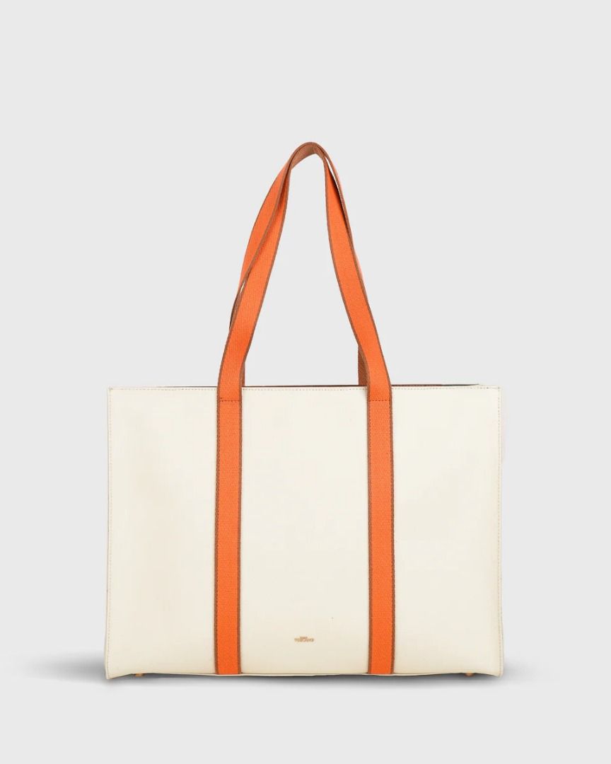 Tocco Toscano Brooklyn Tote in Apricot (Category: Tote Bags) located in Quezon City. Submitted by isabelnecessary (Listing ID 1373830307, Image 2). Description: Tocco Toscano Brooklyn Tote in Apricot Purchased and shipped from Singapore L42 W12 H31 material is waxed cotton canvas original dustbag included can fit A4 length documents, 16in laptop contact 0 976 310 1625 PHP6000 or your best offer no COD Payment via PayMaya, GCASH, or Instapay Deliv