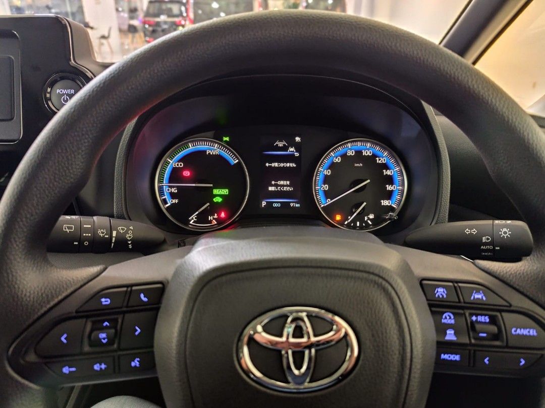 Toyota Noah Hybrid 1.8 X 7-Seater (A)62872684582657112