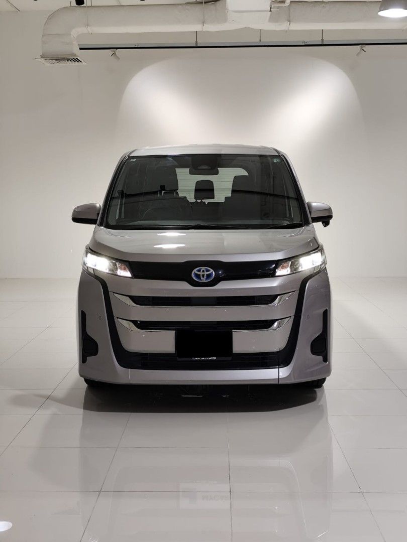 Toyota Noah Hybrid 1.8 X 7-Seater (A)62872684582657111