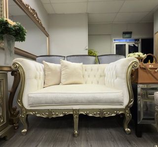 (Category: ) located in . Submitted by dainteinteriors (Listing ID 1373805246, Image 1). Description: .
