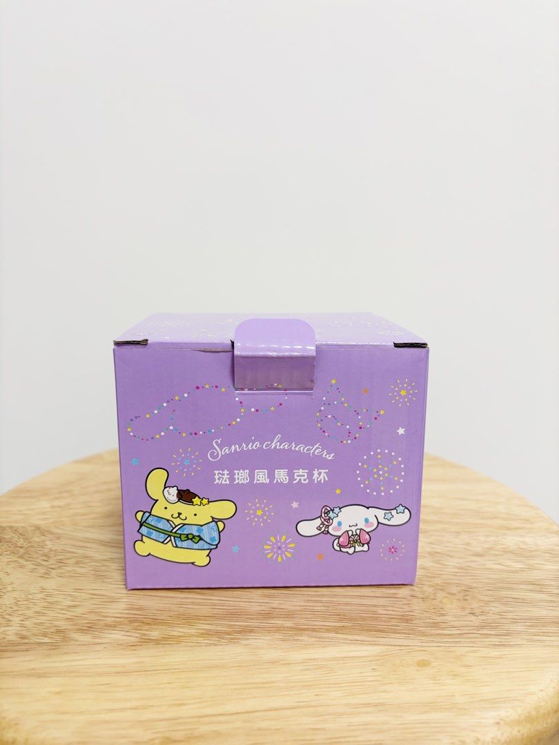 由 tpg9212 (刊登 ID 1378105441，圖片 3) 提交，位於 台北市 (Taipei) 的 藏壽司三麗鷗琺瑯風馬克杯-酷洛米 (類別：水杯、水壺)，說明：藏壽司三麗鷗琺瑯風馬克杯-酷洛米✨ 全新未使用 尺寸：口徑約9.5cm、高約8.5cm 容量：約380ml 材質：瓷 耐熱溫度：約0~100℃。