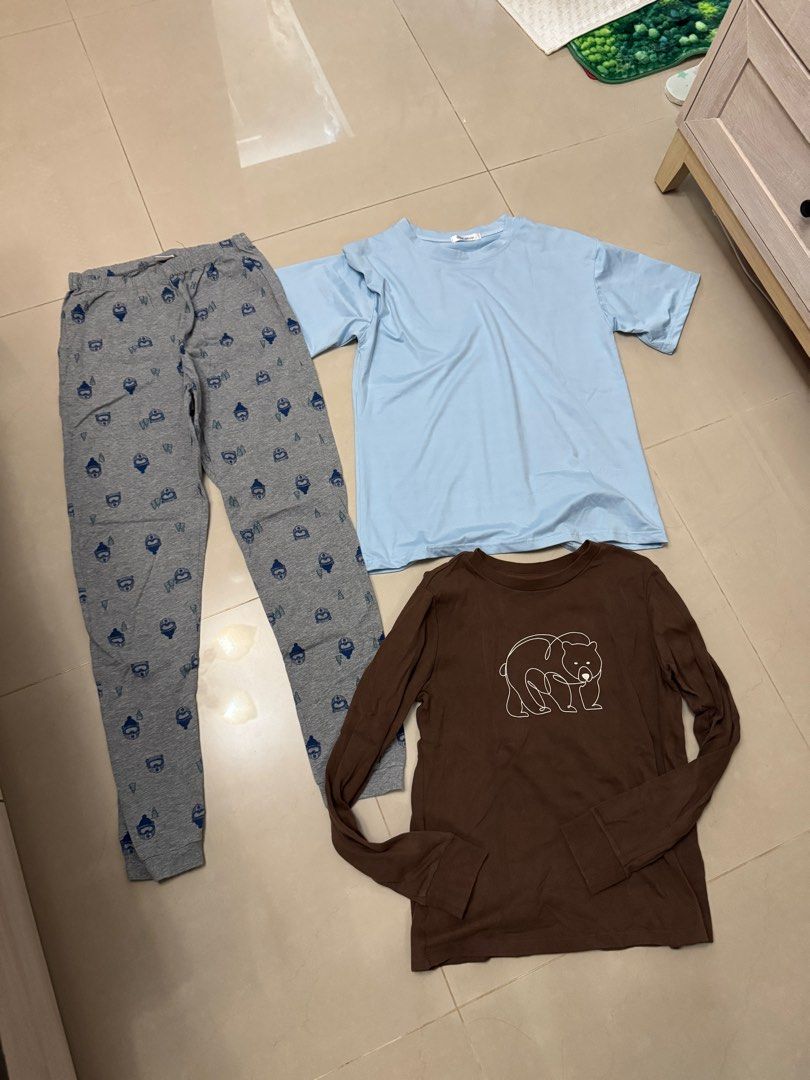 由 yen1031 (刊登 ID 1378106761，圖片 1) 提交，位於 新北市 (New Taipei) 的 全部一起帶走 (類別：嬰兒及兒童流行時尚)，說明：二手8成新12歲以上可以穿。