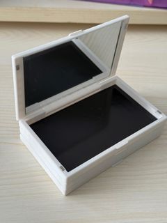（分類：）位於 。 由 ariakishan 提交（商品編號 1378005613，圖片 1）。簡介： 。
