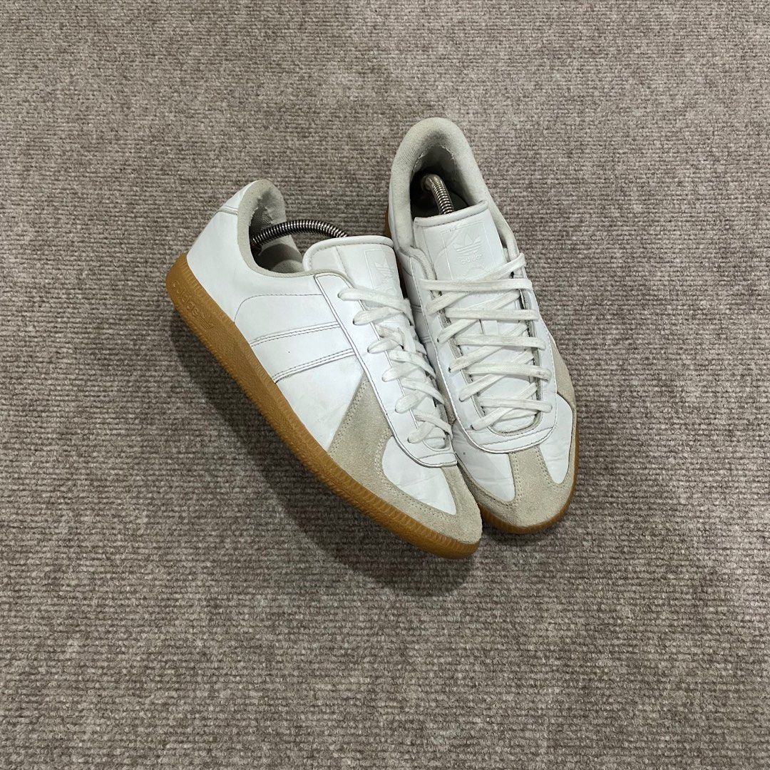 Adidas Gats (Category: Sneakers) located in Davao. Submitted by 082archive (Listing ID 1378026713, Image 1). Description: 8.5US/26.5CM Very good condition.