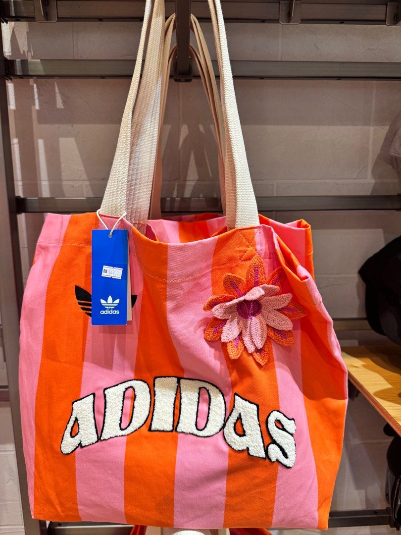 Adidas Tote Bag New, Fesyen Wanita, Tas Dompet di Carousell