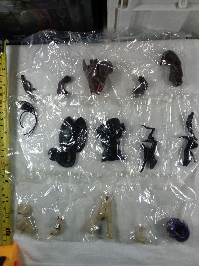 Bandai HG series Spectraman Kaiju Set (Category: Gundam Model Kits) located in Singapore. Submitted by moon.d (Listing ID 1378024928, Image 2). Description: - All parts are still sealed in their original packaging. - Selling as a set.