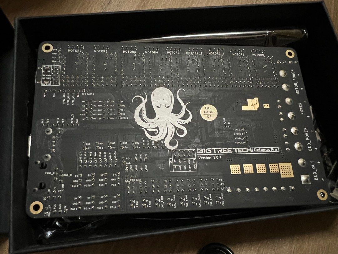 BIGTREETECH Octopus Pro V1.0.1 with Chip F446 Control Board 3D (Category: Computer Parts) located in Singapore. Submitted by jojoki44 (Listing ID 1378088599, Image 1). Description: Brand new in box. Pickup Upper Thomson near Sin Ming. .