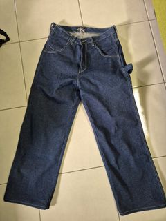 (Category: ) located in . Submitted by ariffdanialcloset (Listing ID 1378097004, Image 1). Description: .