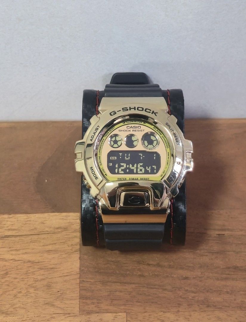 Casio G-Shock Gold Watch (Category: Men's Watches) located in Singapore. Submitted by yaaahooooo (Listing ID 1377985815, Image 1). Description: GM-6900G-9 No box No warranty Slight nego Selling at $220.
