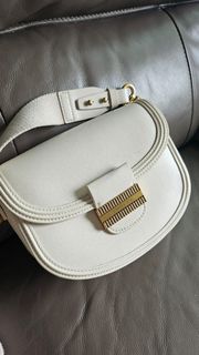 Charles & Keith 包包64209639922562110