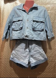 (Category: ) located in . Submitted by akiscollections (Listing ID 1378065364, Image 1). Description: .