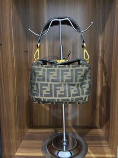 (Kategori: ) berada di . Dikirim oleh ikabagslouvre (ID iklan 1377967101, Gambar 1). Deskripsi: .
