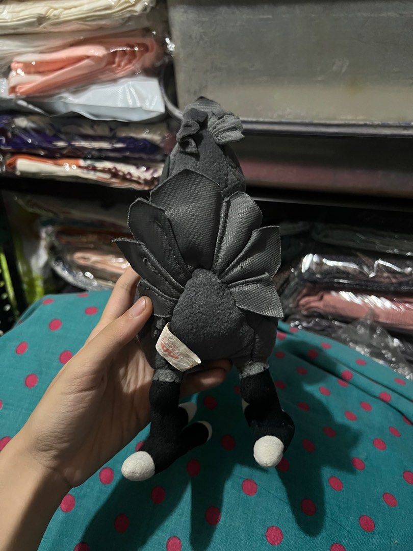 Final Fantasy VII Chocobo Black Plush Toy (Category: Plushies & Soft Toys) located in Quezon City. Submitted by miyamoore (Listing ID 1377984779, Image 3). Description: .