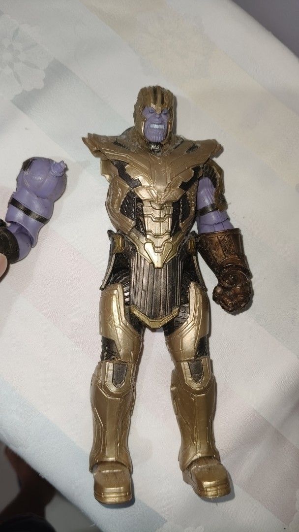 For sale original Marvel Thanos (Category: Comics & Manga) located in San Pablo. Submitted by ninojr (Listing ID 1378033712, Image 3). Description: for sale original Marvel Thanos issue is natatangal yung right arm Niya, Pero naibabalik naman ng maayos..