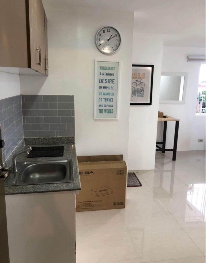 Fountain Breeze Condo for Rent (Bedspace) (Category: Apartments & Condos) located in Paranaque City. Submitted by avec21 (Listing ID 1378134118, Image 3). Description: Available Now!! For Rent M&M Suites @ Fountain Breeze Condo Paranaque (Unit 1) 2-Bedrooms (good for 4 persons) Fully Furnished Aircon 1hp each room Shower Heater Induction Cooker Rangehood Wardrobe TV Nearby location: Patts Pilot School, Waltermart Mall, SM Malls, Airport Intenatio