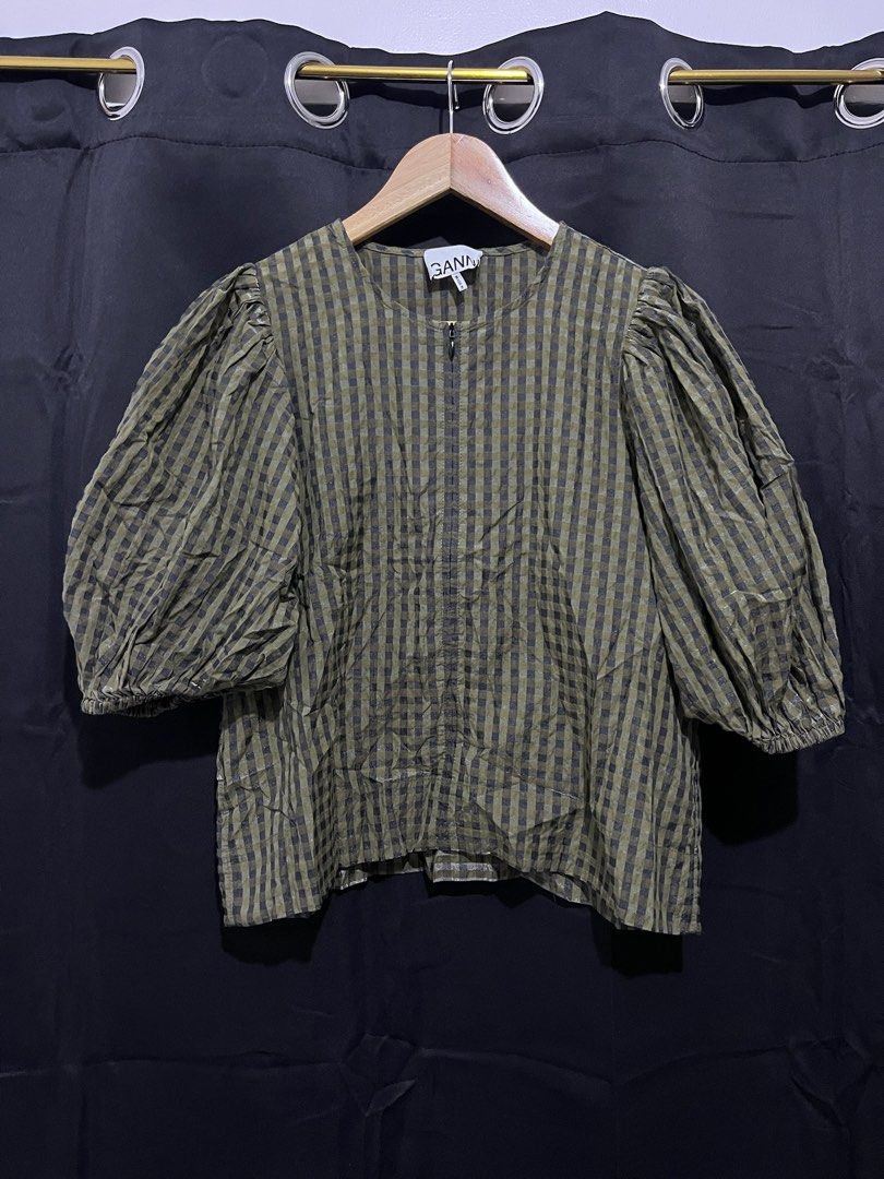 Ganni - Seersucker Check Blouse (Category: Blouses) located in Manila. Submitted by _choso (Listing ID 1378100009, Image 1). Description: Ganni - Seersucker Check Blouse Size 32 20 width 21 length 1800 + SF Makati area Ship j&t Delivery lalamove.