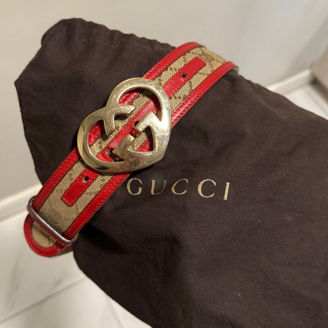 Gucci GG Canvas Belt Heart (Category: Belts) located in Quezon City. Submitted by asapjimi (Listing ID 1378011645, Image 2). Description: Size 80 Bought for 40k Authentic with dustbag Issue on 4th pic– back side is bent/folded.