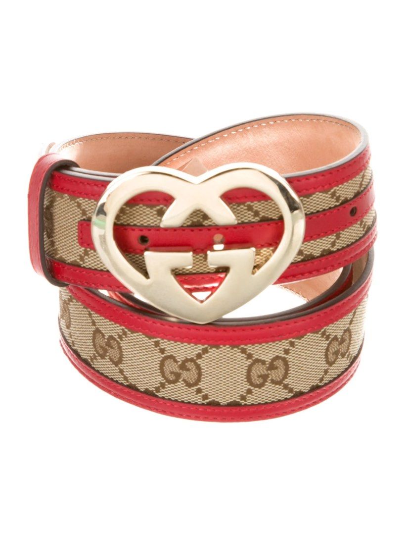 Gucci GG Canvas Belt Heart (Category: Belts) located in Quezon City. Submitted by asapjimi (Listing ID 1378011645, Image 1). Description: Size 80 Bought for 40k Authentic with dustbag Issue on 4th pic– back side is bent/folded.