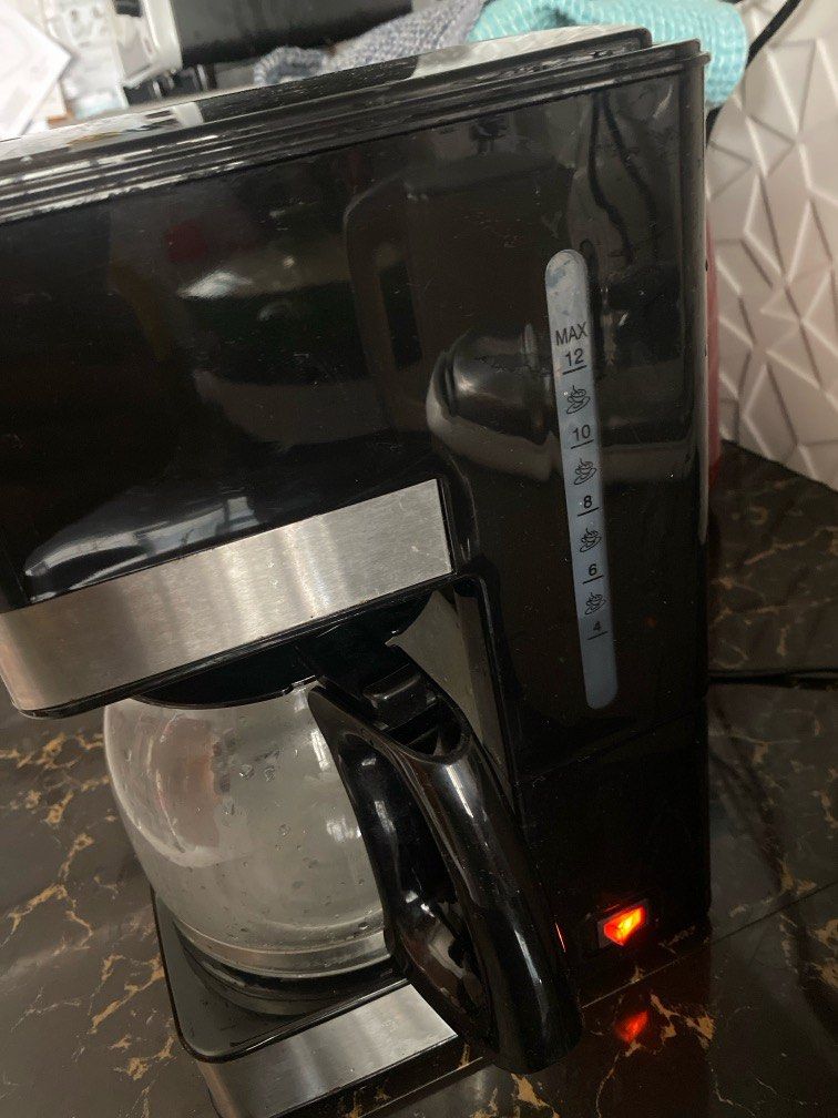 Hanabishi Coffee Maker (Category: Other Kitchenware & Tableware) located in Manila. Submitted by narsg (Listing ID 1377982796, Image 2). Description: Decluttering ✨ READ READ READ ❗️❕‼️ -actually hindi talaga siya nagagamit.. parang twice or thrice ko lang siya nagamit.. nung naging preggy ako and after i gave birth wala na nalimutan ko na siya gamitin.. all goods, ni issues at all.. 📱PM me for any questions NCR buyers only.. sure buyers pls‼️ L