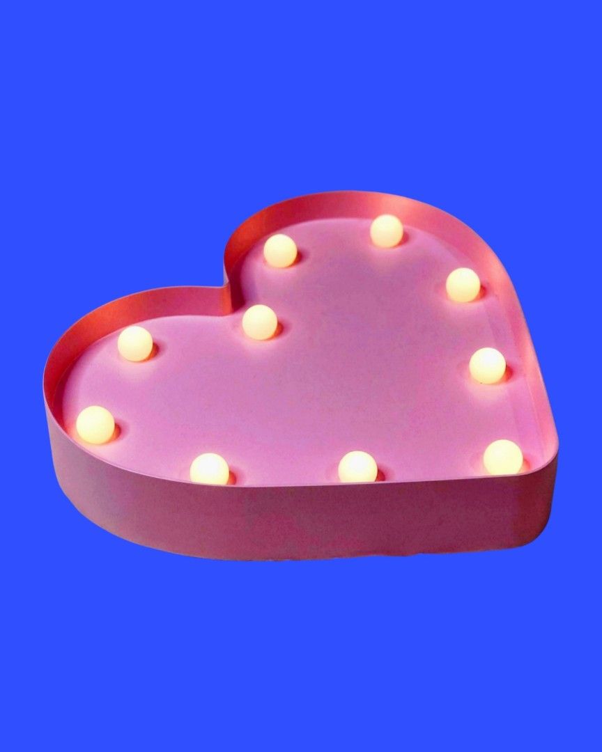 HEART VANITY LIGHT (Category: Lighting) located in Makati City. Submitted by blue_owl_store (Listing ID 1378004658, Image 2). Description: HEART VANITY LIGHT P500.