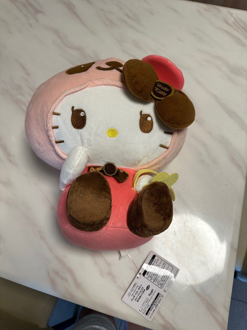 Hello Kitty公仔 （分類：絨毛玩具）位於 Hong Kong。 由 starringo 提交（商品編號 1378009706，圖片 1）。簡介： 全新hello Kitty 公仔，坑口交收。