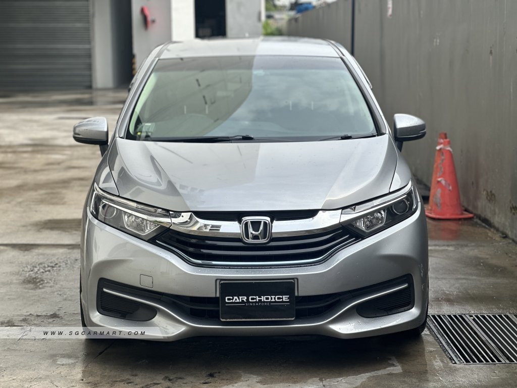 (Category: ) located in . Submitted by carchoicesingapore_amk (Listing ID 1377959813, Image 1). Description: .
