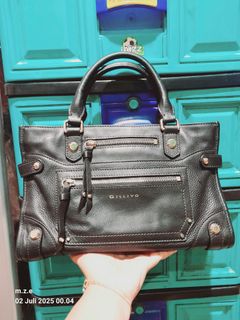 (Kategori: ) berada di . Dikirim oleh secondhandbyeliiin (ID iklan 1378129888, Gambar 1). Deskripsi: .