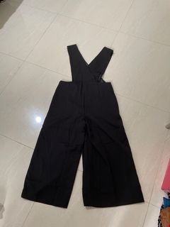 (Kategori: ) berada di . Dikirim oleh valorise.preloved (ID iklan 1378030184, Gambar 1). Deskripsi: .