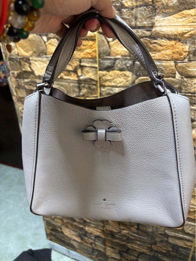 KS Talia Small Triple Compartment Satchel (Category: Luxury Bags & Wallets) located in Caloocan City. Submitted by maxsshopzter (Listing ID 1320108720, Image 1). Description: .