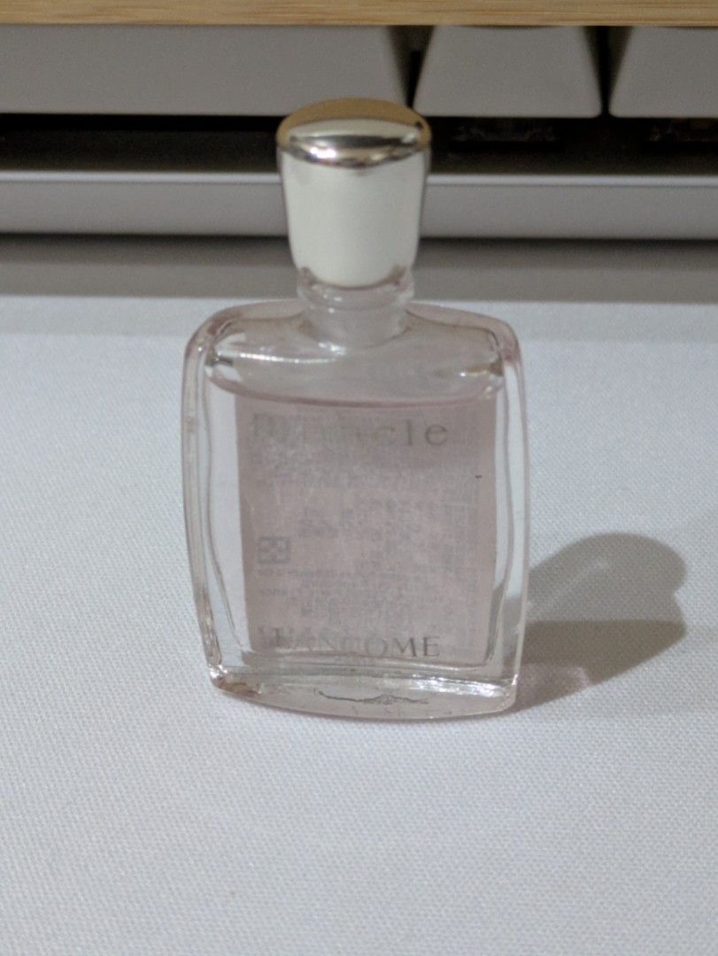 由 m66660000 (刊登 ID 1377986941，圖片 1) 提交，位於 新北市 (New Taipei) 的 LANCOME 蘭蔻~真愛奇蹟香水 (類別：香水、體香劑)，說明：全新未使用，百貨專櫃購物贈品。。