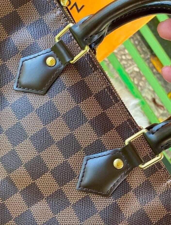 Louis Vuitton Bandouliere 25 (Category: Luxury Bags & Wallets) located in Manila. Submitted by beautymasters (Listing ID 1377954440, Image 2). Description: Louis Vuitton Bandouliere 25 Rank A 💯Guaranteed Authentic Preloved expect minimal sign of usage, hardware tarnished Inclusion: Box, dustbag, strap ✳️With Initial “MNC” ₱78,000.