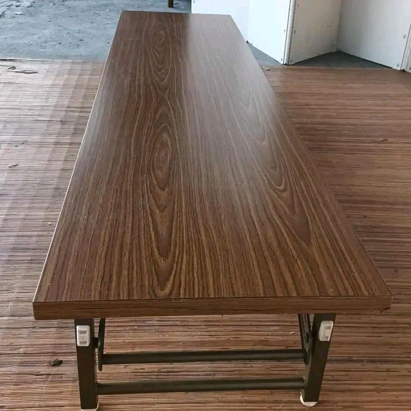 Low Folding Long Table (Category: Tables & Sets) located in Quezon City. Submitted by matetdevis13 (Listing ID 1378092408, Image 2). Description: Low Folding Long Table Price: 2500 L71 x W17.5 x H12.5 In good condition Code AKC B-390.