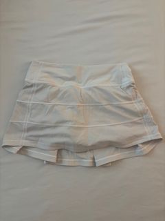 (Category: ) located in . Submitted by cocothrift.co (Listing ID 1377968238, Image 1). Description: .
